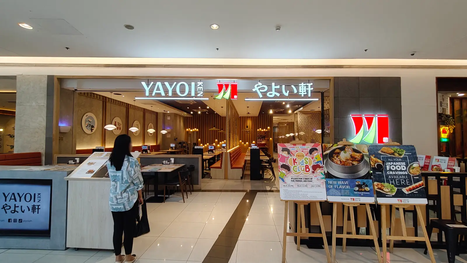 YAYOI in Festival Mall